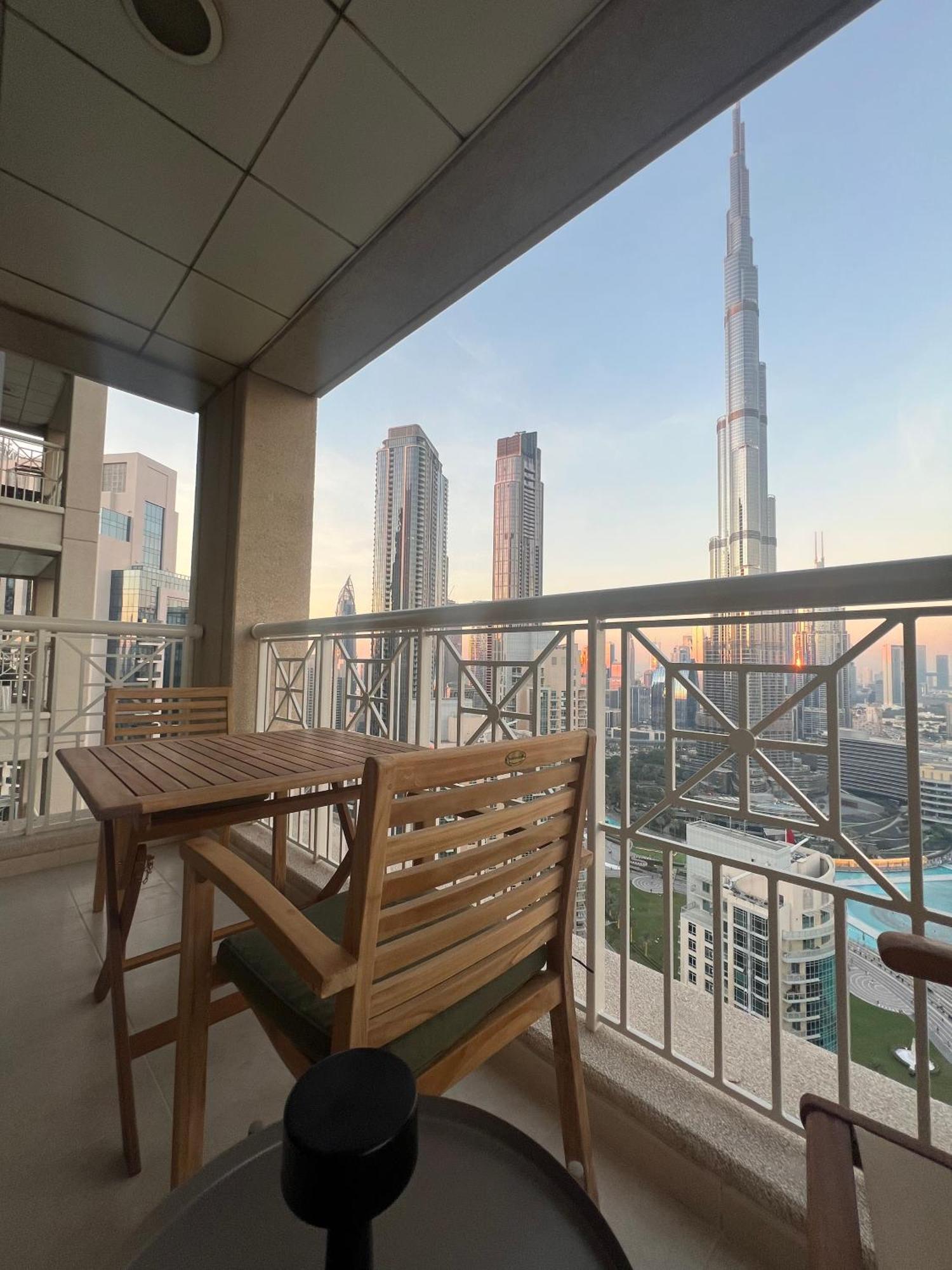 Prestige Living 2Br With Full Burj Khalifa And Fountain View By Auberge 두바이 외부 사진
