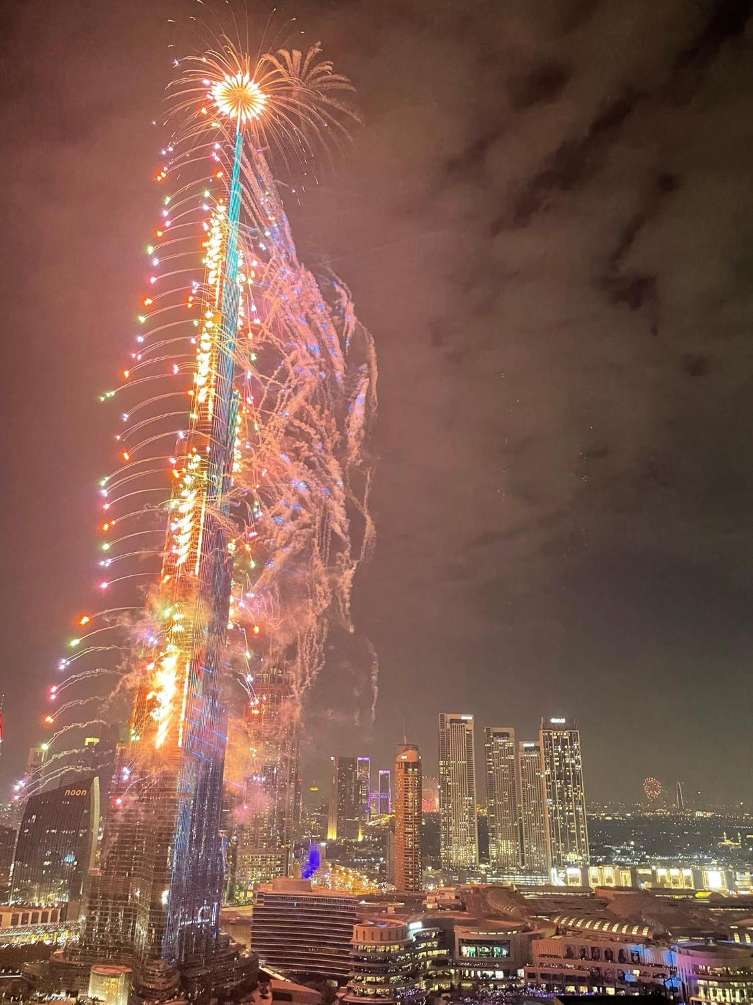Prestige Living 2Br With Full Burj Khalifa And Fountain View By Auberge 두바이 외부 사진